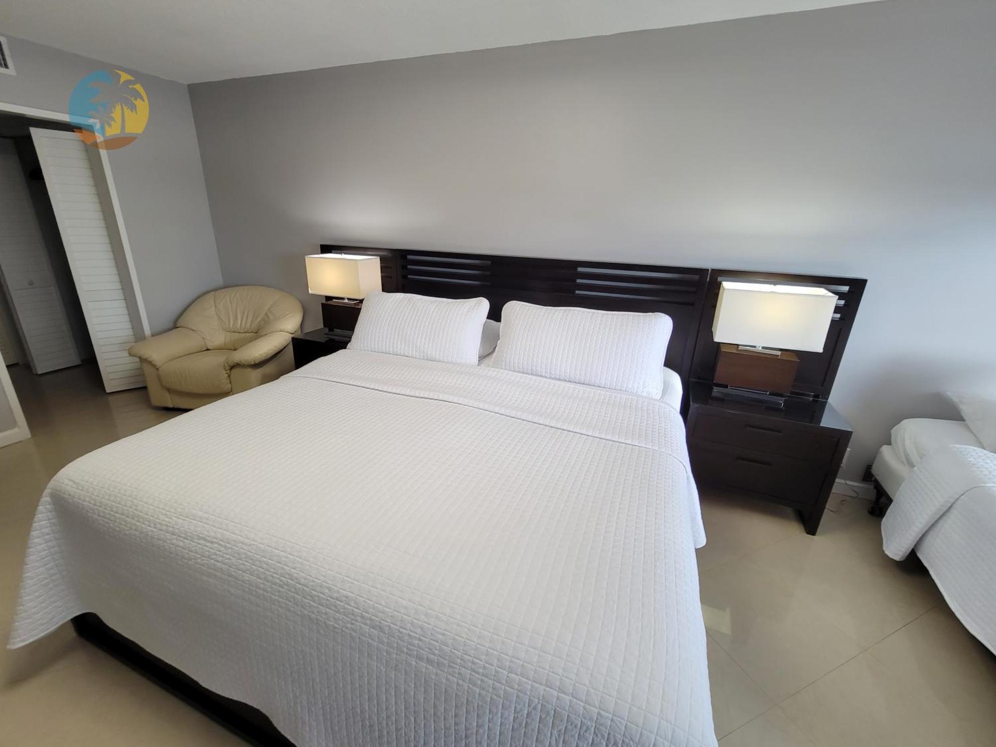 מיאמי ביץ' Deluxe Beach Resort - Hora Rentals מראה חיצוני תמונה