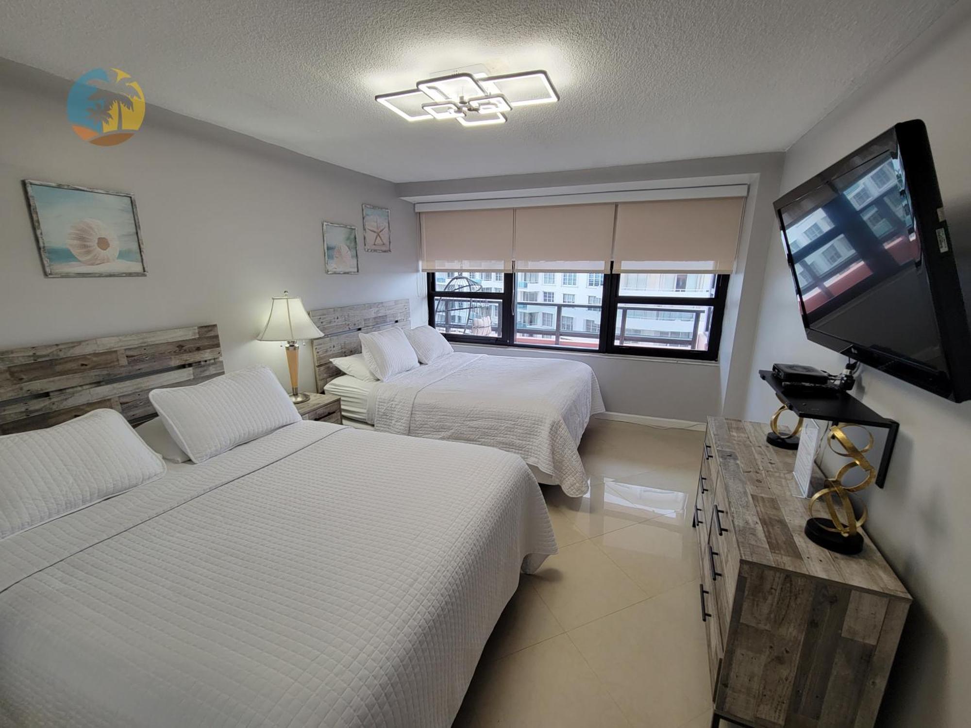 מיאמי ביץ' Deluxe Beach Resort - Hora Rentals מראה חיצוני תמונה